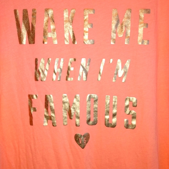 🔴 SALE VS Coral Colored Sleepshirt "Wake Me When I'm Famous" - Picture 1 of 7